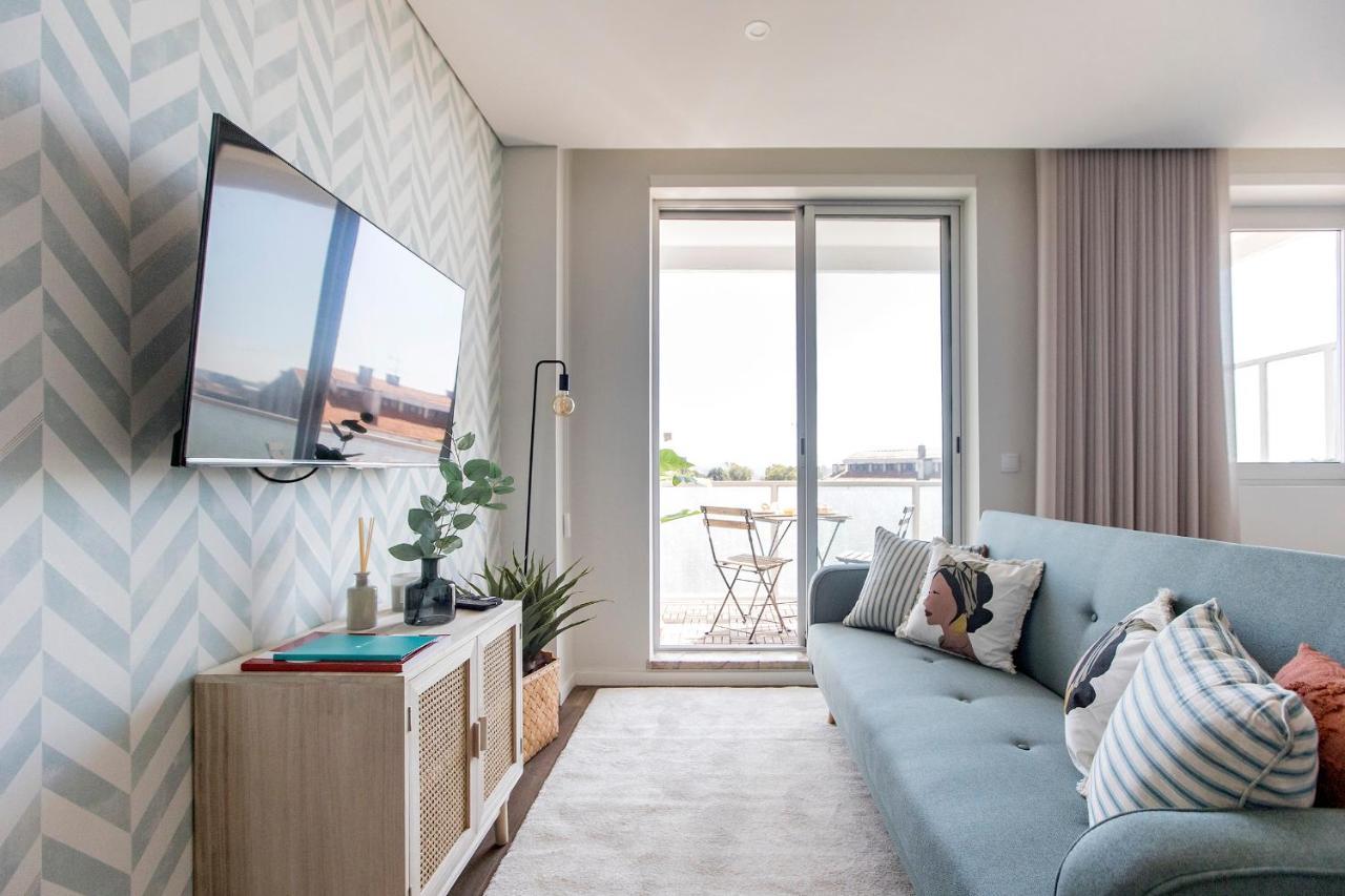 Elegant Studio W/ Ac & Balcony By Lovelystay OOporto Exterior foto