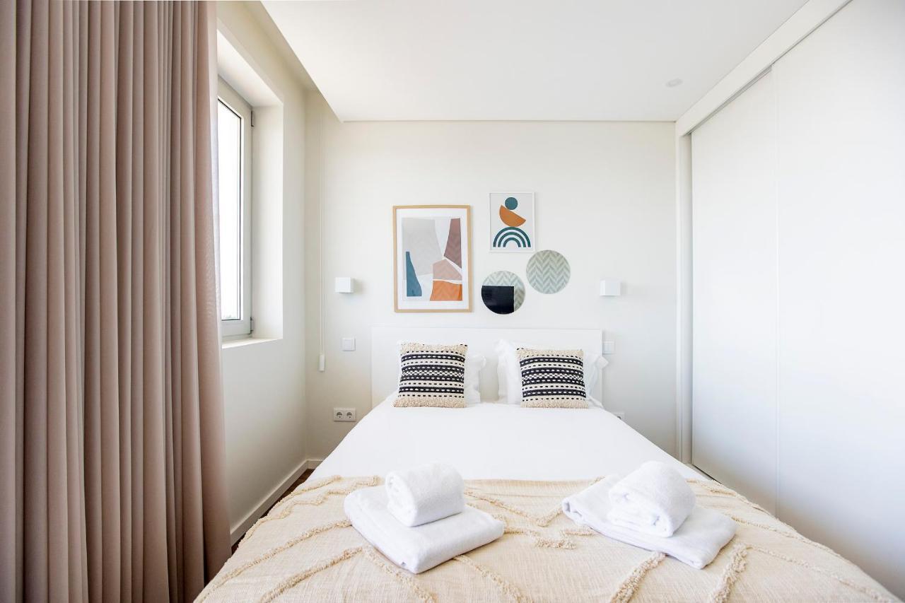 Elegant Studio W/ Ac & Balcony By Lovelystay OOporto Exterior foto